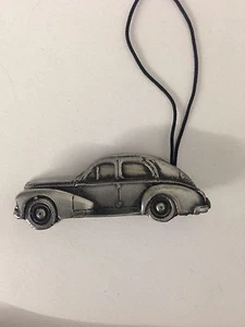 French car classic 203 Saloon ref179 3D car pewter effect moblie phone charm - Picture 1 of 1
