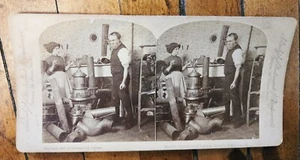 Estufa de construcción de pareja Underwood Stereoview 1890 PACIENCIA QUERIDA NO JURES - Imagen 1 de 2