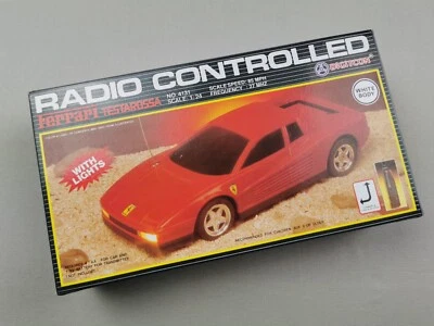 DIGITCON Ferrari Testarossa Radio Controlled Car WHITE 1:24 (BNIB) With Lights - Image 1 of 4