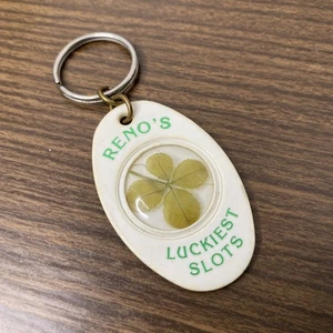 VTG Fitzgeralds Casino/Hotel “Reno’s Luckiest Slots” 4 Leaf Clover Keychain - Picture 1 of 6