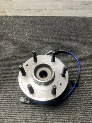 Подшипник ступицы переднего колеса MOOG для Chevy Silverado Sierra Tahoe 2WD 515159 2014-18 годов выпуска - Изображение 1 из 4