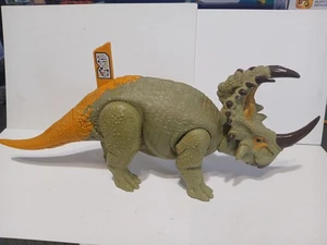Jurassic World Roar Strikers Sinoceratops Dinosaurier Spielzeug Mattel 2022 grün gelb - Bild 1 von 2