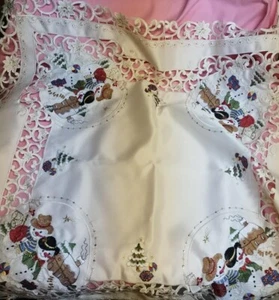 Table Cover, Square, Winter/Christmas Theme (32" x 32") - Picture 1 of 5