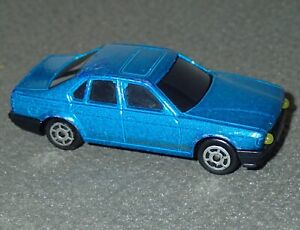 Die Cast Majorette BMW 750i Sonic Flashers, Rolls well FC Lights intact