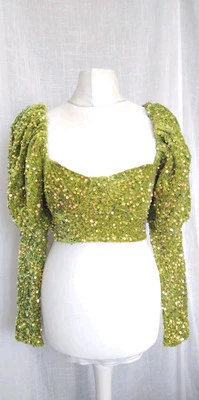 8, Boohoo, Top Corto Manga Larga Hinchado Cuello Novia Lentejuelas Verdes, Fiesta Foto 1 de 4