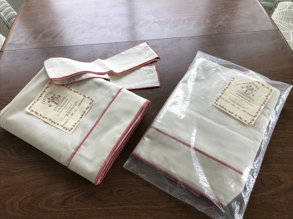 Cortinas de campo varilla bolsillo lazo trasero 72x47 crema con tubería rosa 2 pares nuevo en paquete Foto 1 de 3