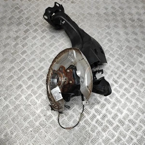 BMW iX2 Rear Right Wheel Hub 6894208 Electricity 230kW 2024 29924391 - Picture 1 of 6