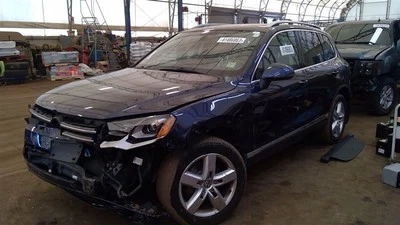 Carrier Front 3.6L With Limited Slip Differential Fits 11-17 TOUAREG 5547616 Foto 1 de 4