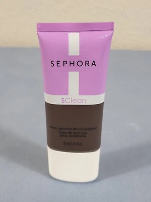 Base de maquillaje Sephora SClean Glowing Skin, #39 Deepest Dark con TONOS BAJOS neutros Foto 1 de 4