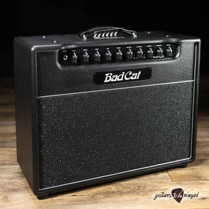 Combo amplificador de tubo de 2 canales Bad Cat Hot Cat 1x12 45 W con pedal y cubierta - Imagen 1 de 12
