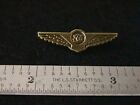 UNITED AIRLINES GOLD  F/A'S  TIE TACK  /  LAPEL PIN.