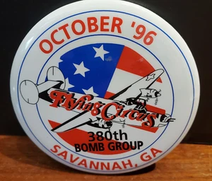 380th Bomb Group Flying Circus Segunda Guerra Mundial Reunión Botón 1996 Savannah Georgia 3.5" - Imagen 1 de 2