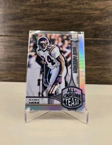 2024 Topps Chrome #ACT-5 Randy Moss All Chrome Team Rifrattore Vikings - Foto 1 di 2