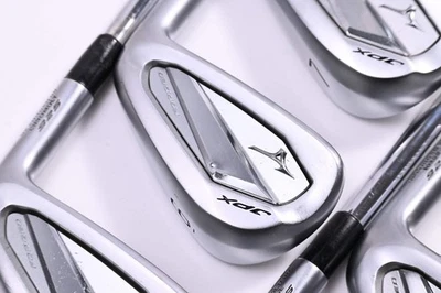 Mizuno JPX 925 Forged Irons / 5-PW / Stiff Flex Dynamic Gold 120 S300 Shafts - Image 1 of 4