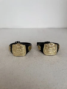 WWE WWF CLASSIC TAG TEAM CHAMPIONSHIP TITLE BELT SET JAKKS WRESTLING SPIELZEUGFIGUR - Bild 1 von 3