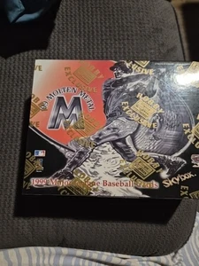 Major League 1999 Molten Metal Fleer Skybox International Hobby Exclusive  - Bild 1 von 10