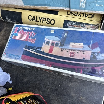 Midwest Products Liberty Tug Kit #990 B8 For Beginners live steam or electric - Image 1 of 4