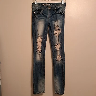 Machine Bour neuf Mode Women's Distressed Medium Wash Skinny Jeans, Size 5 - Image 1 of 4