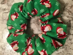 SANTA red green snowflake SCRUNCHIE Christmas HAIR ELASTIC Scrunchies vsco girl - Picture 1 of 1
