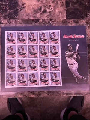 HANK AARON⚾️2024 MLB BASEBALL G.O.A.T. COMMEMORATIVE👉US FOREVER STAMP SHEET - Image 1 of 4