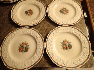 Lot of 4 Dinner Plates Crown Ducal Gainsborough English Floral China 1920’s - Picture 1 of 6