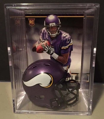Mini casco caja de sombras para jugadores de la NFL Minnesota Vikings con tarjeta Foto 1 de 4