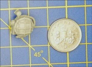 Warhammer 40K Astra Militarum Imperial Guard Tank Spotlight OLD OOP Bits Bitz - Picture 1 of 1