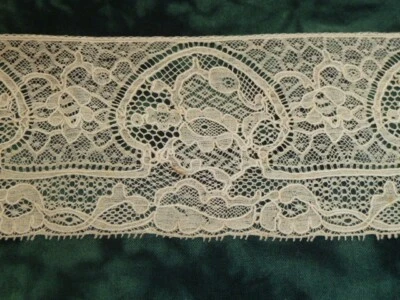 Antiguo Disfraz Francés Alencon Red Encaje Borde Volante 3"W 48"L Período Marfil Foto 1 de 3