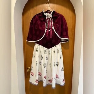 Disney Shop Haunted Mansion Tightrope Walker Cape & Kleid - Bild 1 von 11