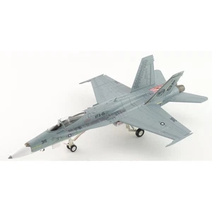 Hobby Master 1:72 F/A-18C Hornet 'VFA-15 Retro TAC Demo Jet ' HA3590 - Imagen 1 de 4