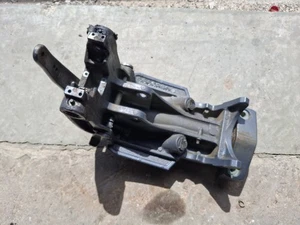 Soporte giratorio Yamaha 200 225 250 300 3,1 L OX66 64E-43311-10-8D - Imagen 1 de 4