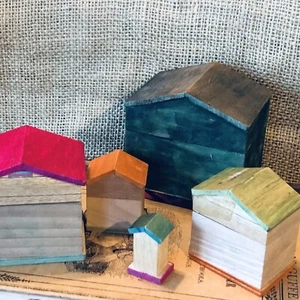 Nesting Houses set of 5 Wooden Painted from Japan in 50-60's - Picture 1 of 7