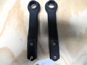 Brazos de control traseros superiores Triumph TR4 - Imagen 1 de 2