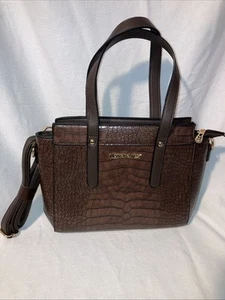 Neue braune Handtasche Montana West Krokodildruck - Bild 1 von 6
