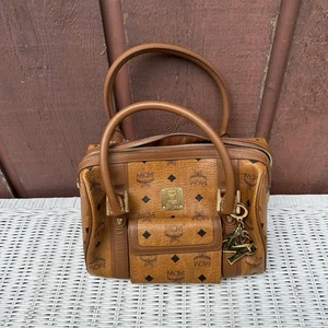 MCM Handbag Cognac Visetos Boston Style Medium Satchel W/ Charms - Picture 1 of 10