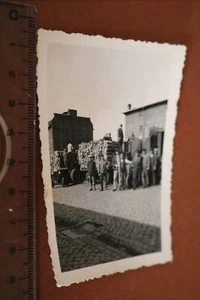 tolles altes Foto - Männer - Traktoren - Holz - Holzhändler ?? - Picture 1 of 1