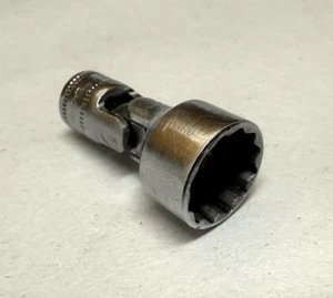 12 point 13mm Snap-On Metric 1/4" Drive Chrome Universal Swivel Socket 13 MM - Picture 1 of 4