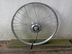 E-Bike Vorderrad 26 Zoll Front Motor " Trio " 24V , 250W . - Bild 1 von 6