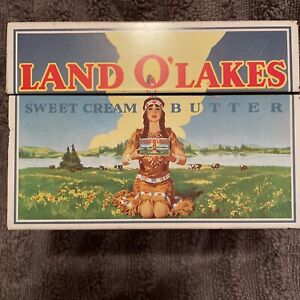 Vintage Land O' Lakes Butter Discontinued Maiden Logo Tin Recipe Card Box MN Ad