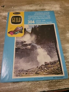 Puzzle vintage Whitman Guild cascate cremisi - Foto 1 di 5