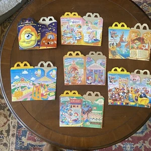 Scatole Happy Meal vintage anni '90 McDonalds lotto di 7 varie Tailspin, Tiny Toon - Foto 1 di 8