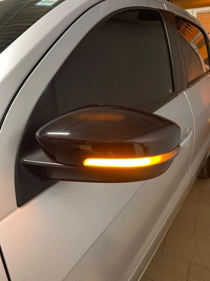 Dynamic LED Side Marker lights For VW FOX Passat B7 Golf VW Polo Vento CrossFox - Image 1 of 4