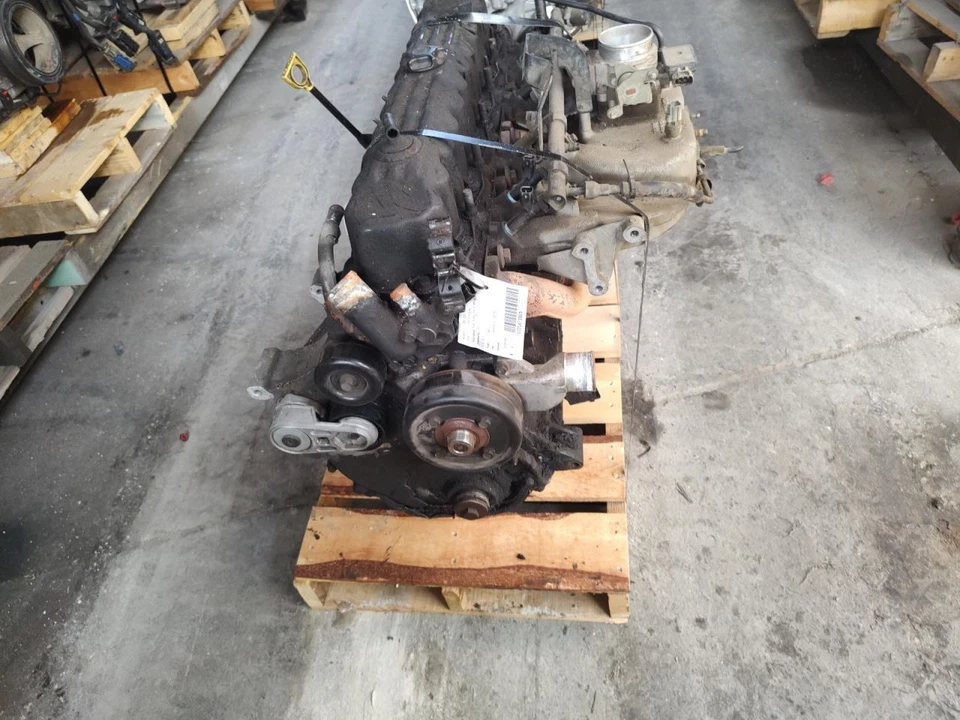 2000-2004 Jeep Wrangler Engine - 4.0L (VIN S, 8th Digit) 161K Miles Foto 1 de 4