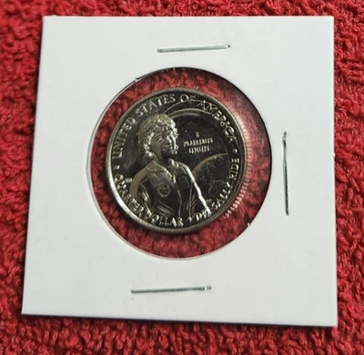 Sally Ride Quarter 2022 s sin circular Foto 1 de 2