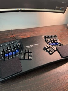 Kinesis Advantage Keyboard KB500 USB Black Ergonomic Keyboard Only - Picture 1 of 4