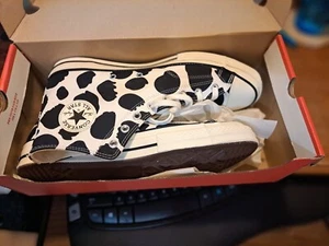 NEU Converse Chuck Taylor All Star - Cow Print - schwarz und weiß - Herren 12 - Bild 1 von 17