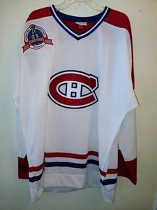 PATRICK ROY #33 UDA UPPER DECK SIGNED WHITE MITCHELL & NESS JERSEY - NWOT - Picture 1 of 14