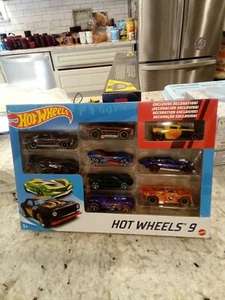 Hotwheels 9 Car Pack 2020 - Picture 1 of 16