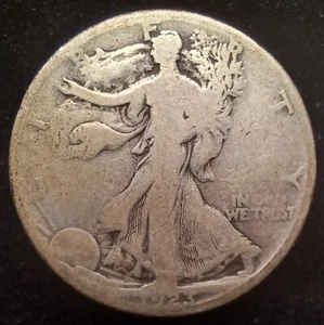 1923 S Walking Liberty 90% Silber Half Dollar in guter Erhaltung. -#0471 - Bild 1 von 2