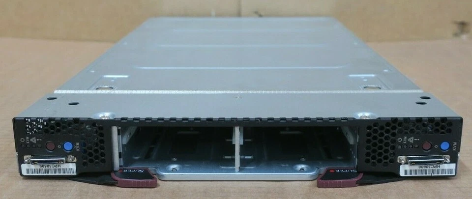 Supermicro TwinBlade SBA-7222G-T2 CTO Blade Server 4x CPU 16x DIMM 4x HDD Bay - Image 1 of 3